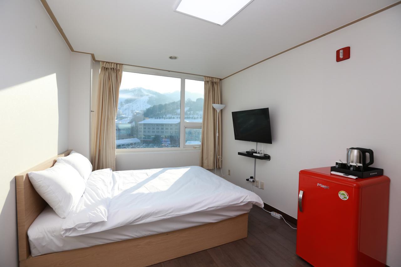 Pyeongchang The White View Exteriör bild