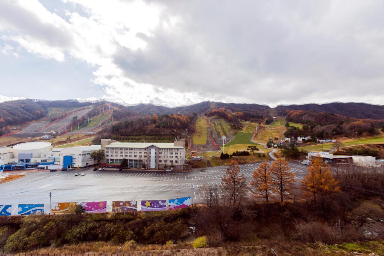 Pyeongchang The White View Exteriör bild